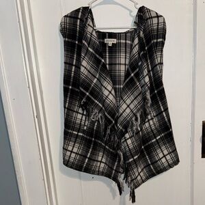 Rewind Monochrome Plaid Fringe Blouse